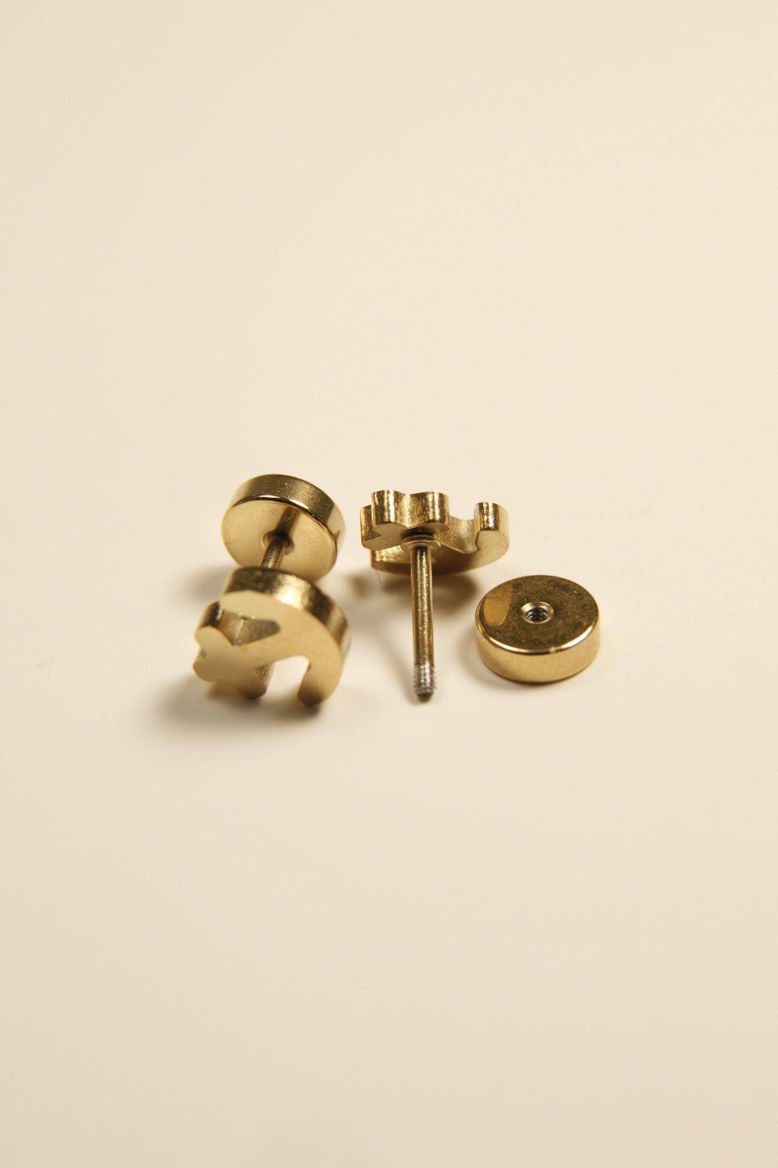 Anchor Outline Stud Earrings