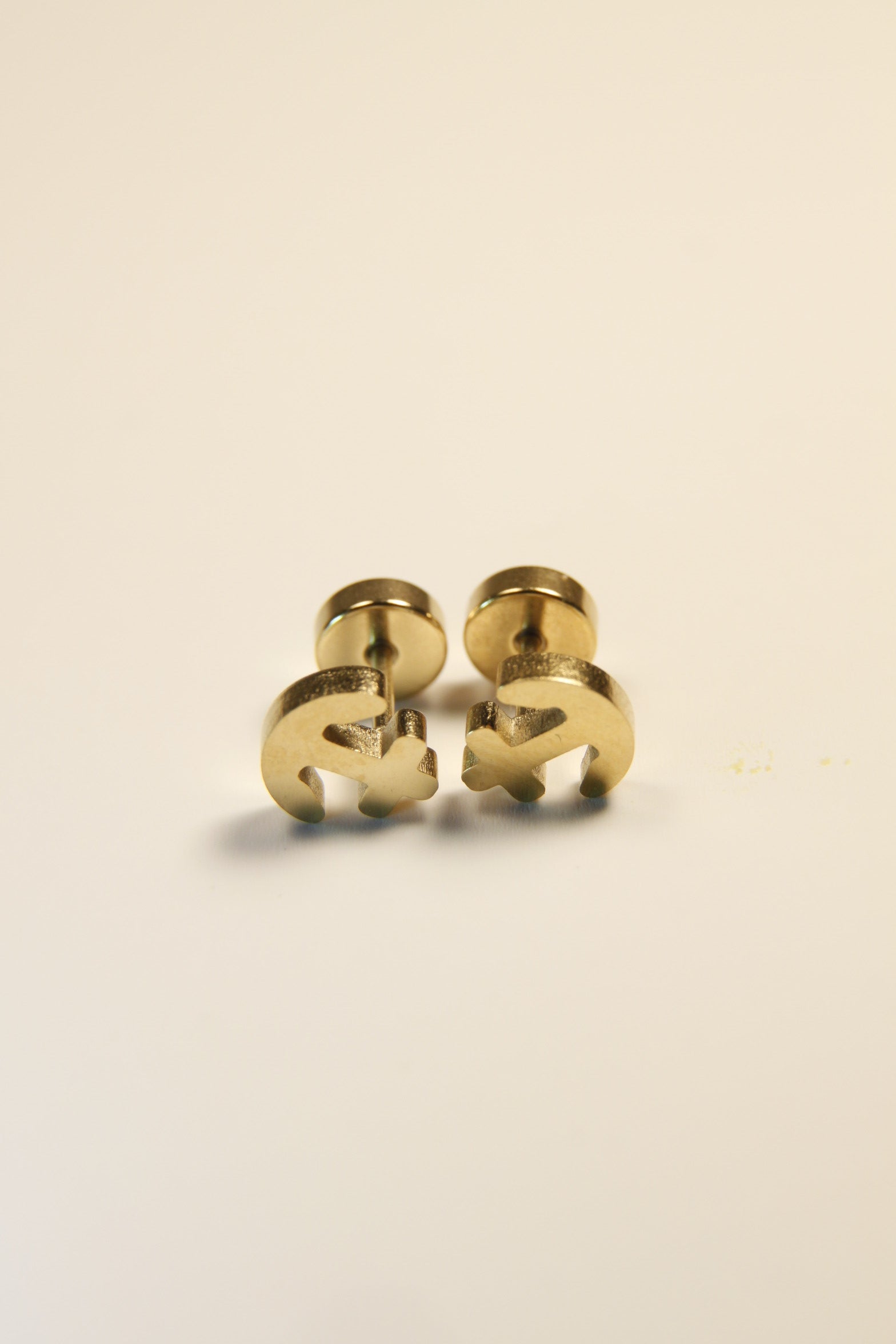 Anchor Outline Stud Earrings