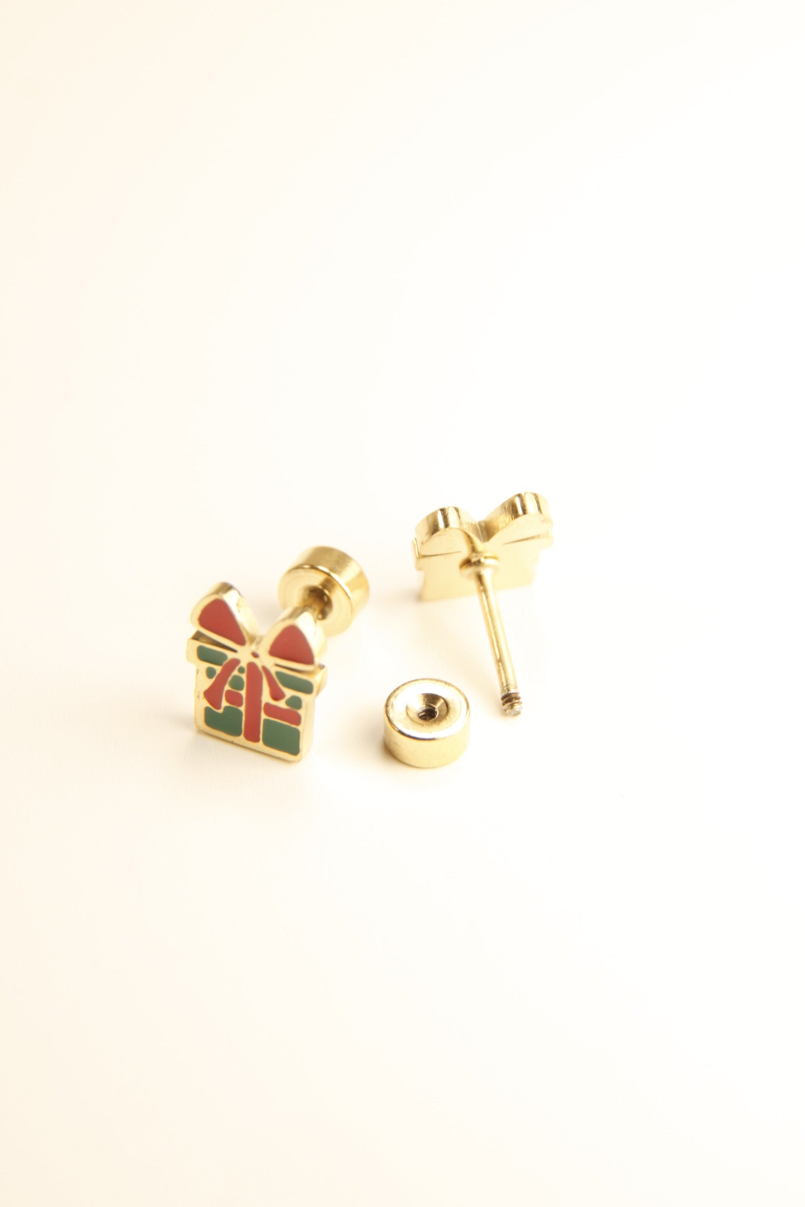 Holiday Gift Box Stud Earrings | Christmas Present Jewelry